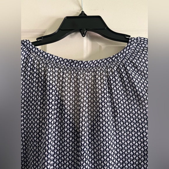 Caslon Women's Navy Patterned Top - Picture 7 of 8